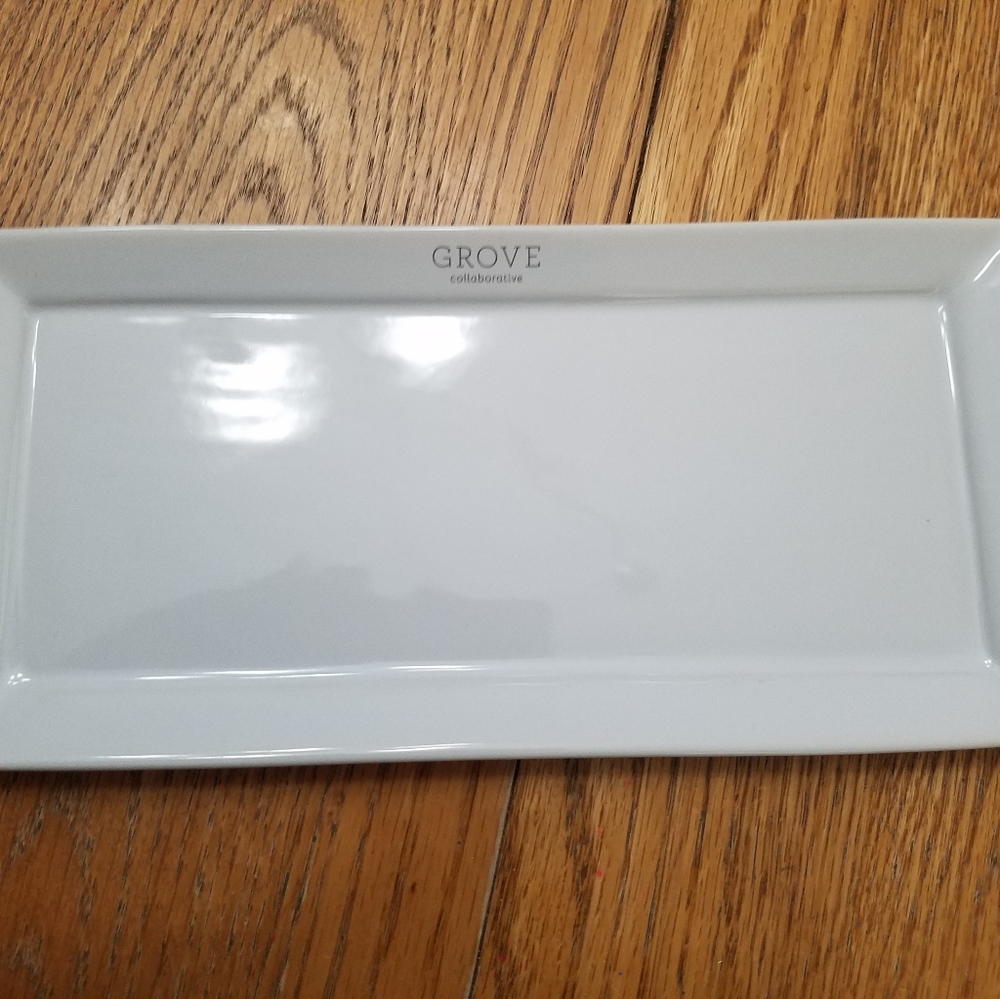 Small tray from the Grove Collaborative